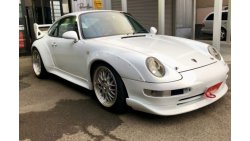 Porsche 911 Available in Japan