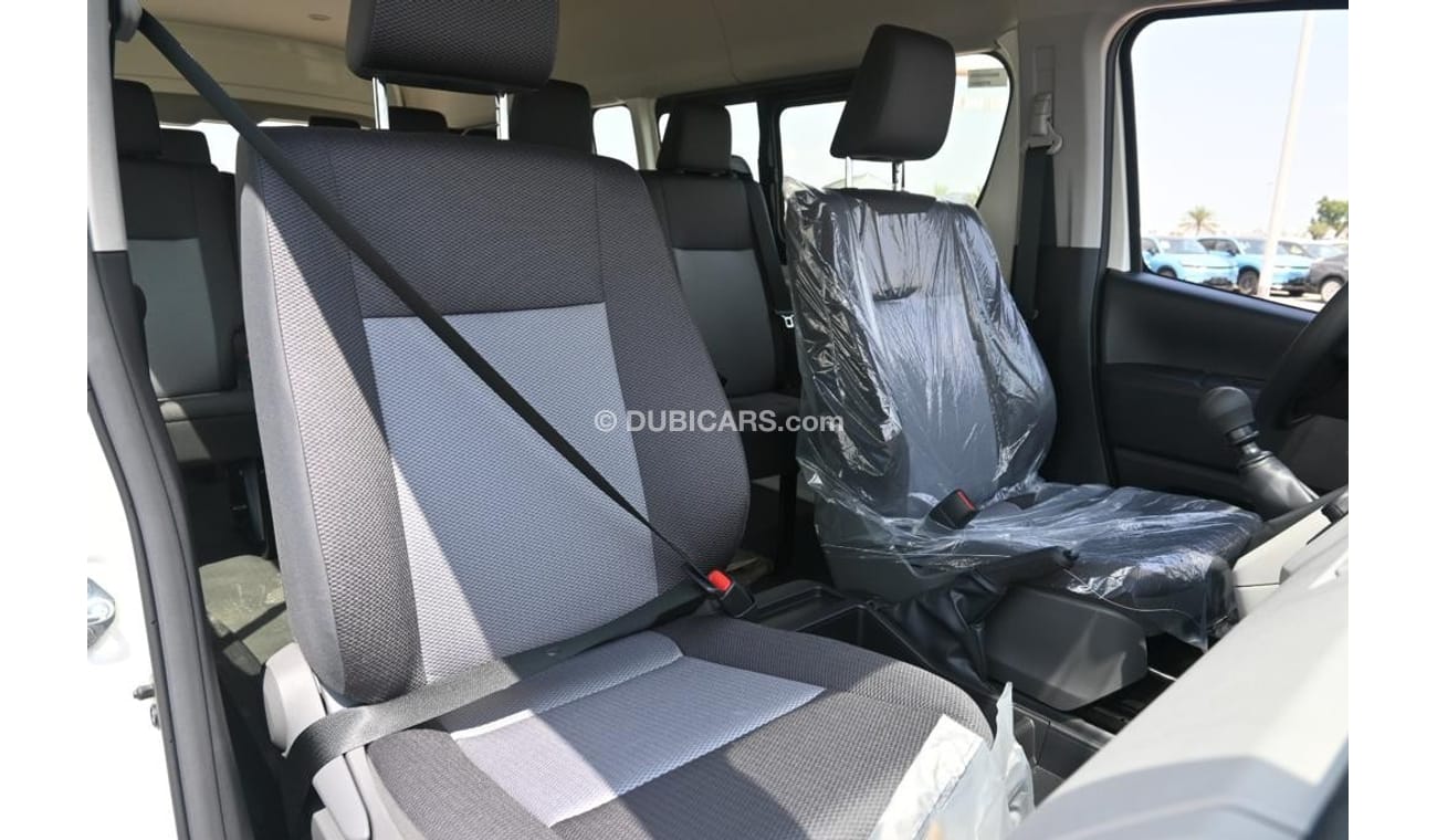 Toyota Hiace Toyota HIACE 13 Seater 2023 Diesel Manual