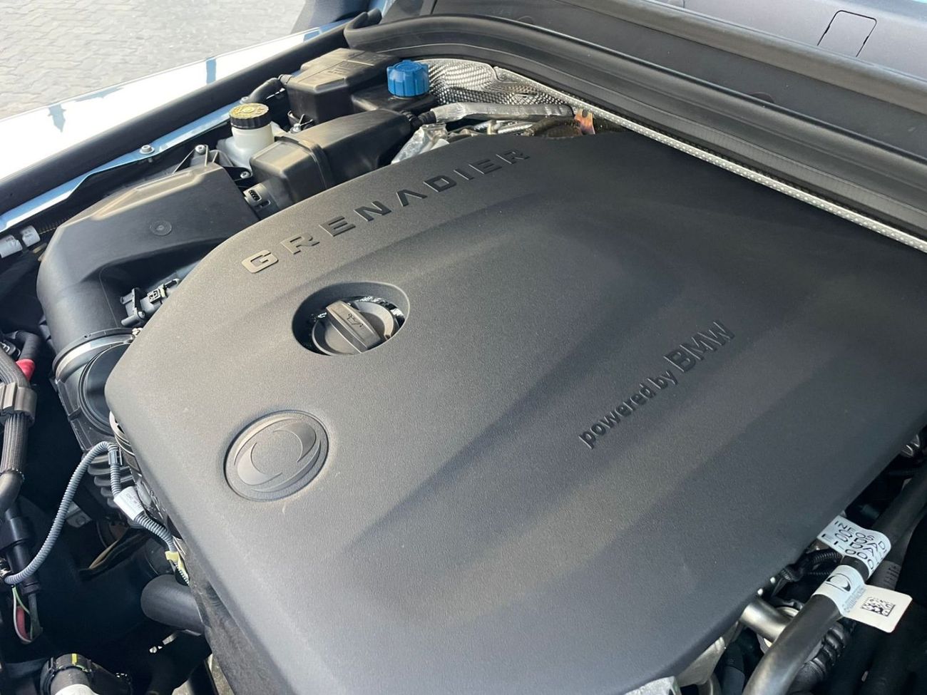 إينيوس غرينادير diesel 3.0 liter ,2024 model ,right hand drive ,automatic