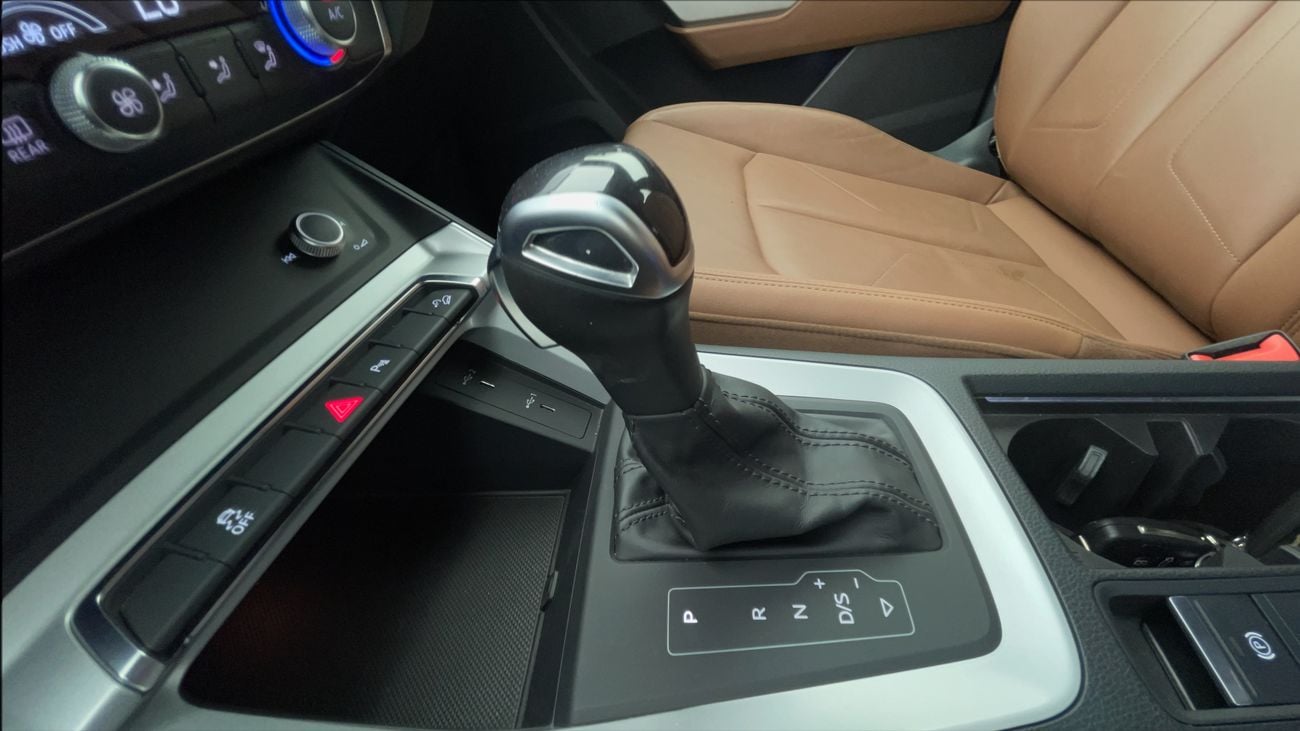 Audi Q3 35 TFSI Advanced 2.0L 2022 35 TFSI ADVANCED | AED 1520/Month | 0 DP | 30 Day Return | Warranty | Ser