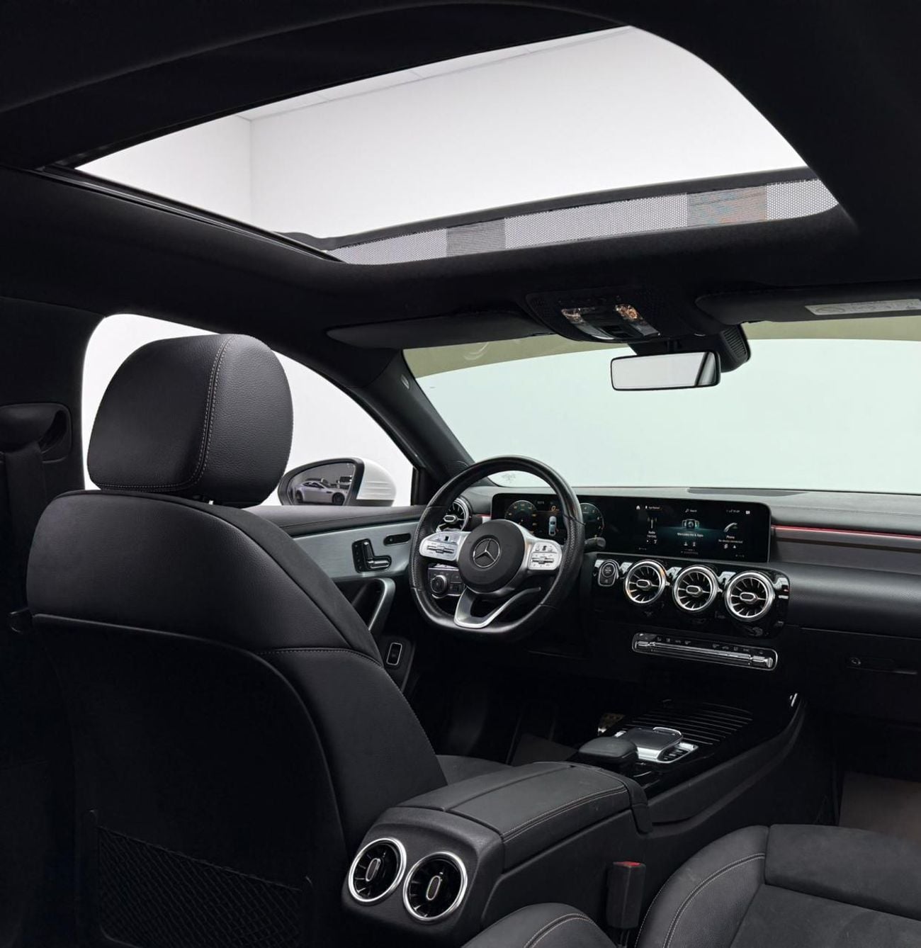 مرسيدس بنز A 250 2019 Mercedes Benz A250, Warranty, Full MB Service History, Excellent Condition, GCC