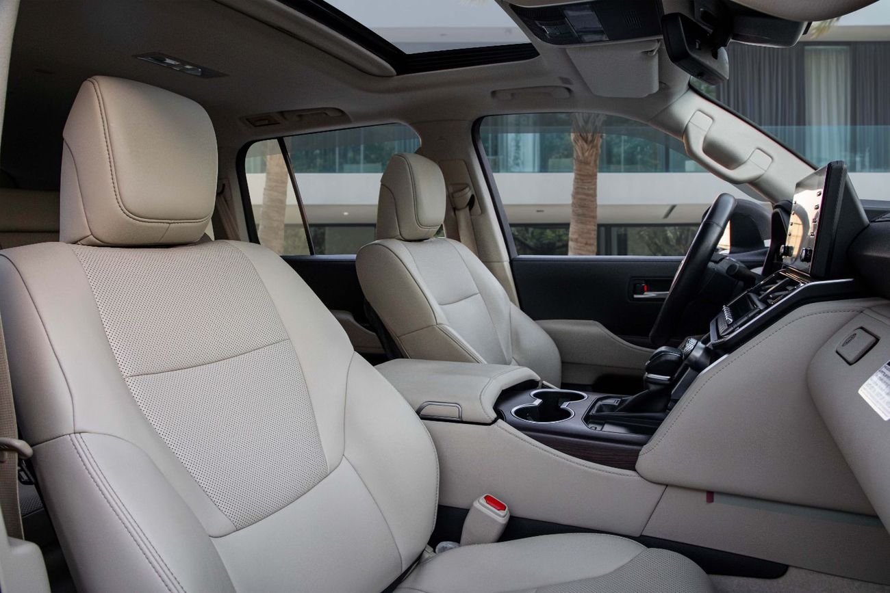 تويوتا لاند كروزر | 4,113 P.M | 0% Downpayment | Agency Warranty!