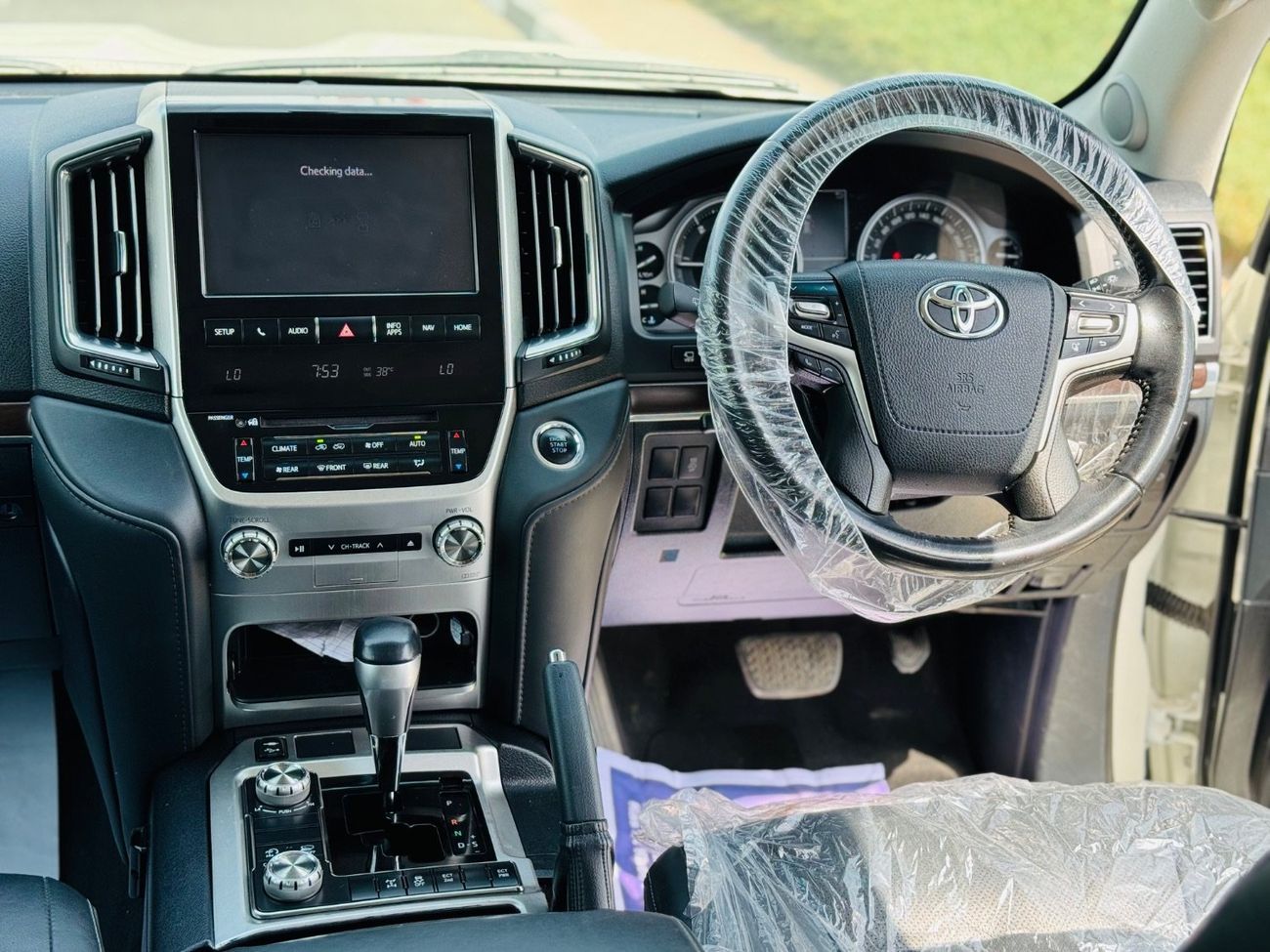 Toyota Land Cruiser Toyota Land Cruiser VXR RHD