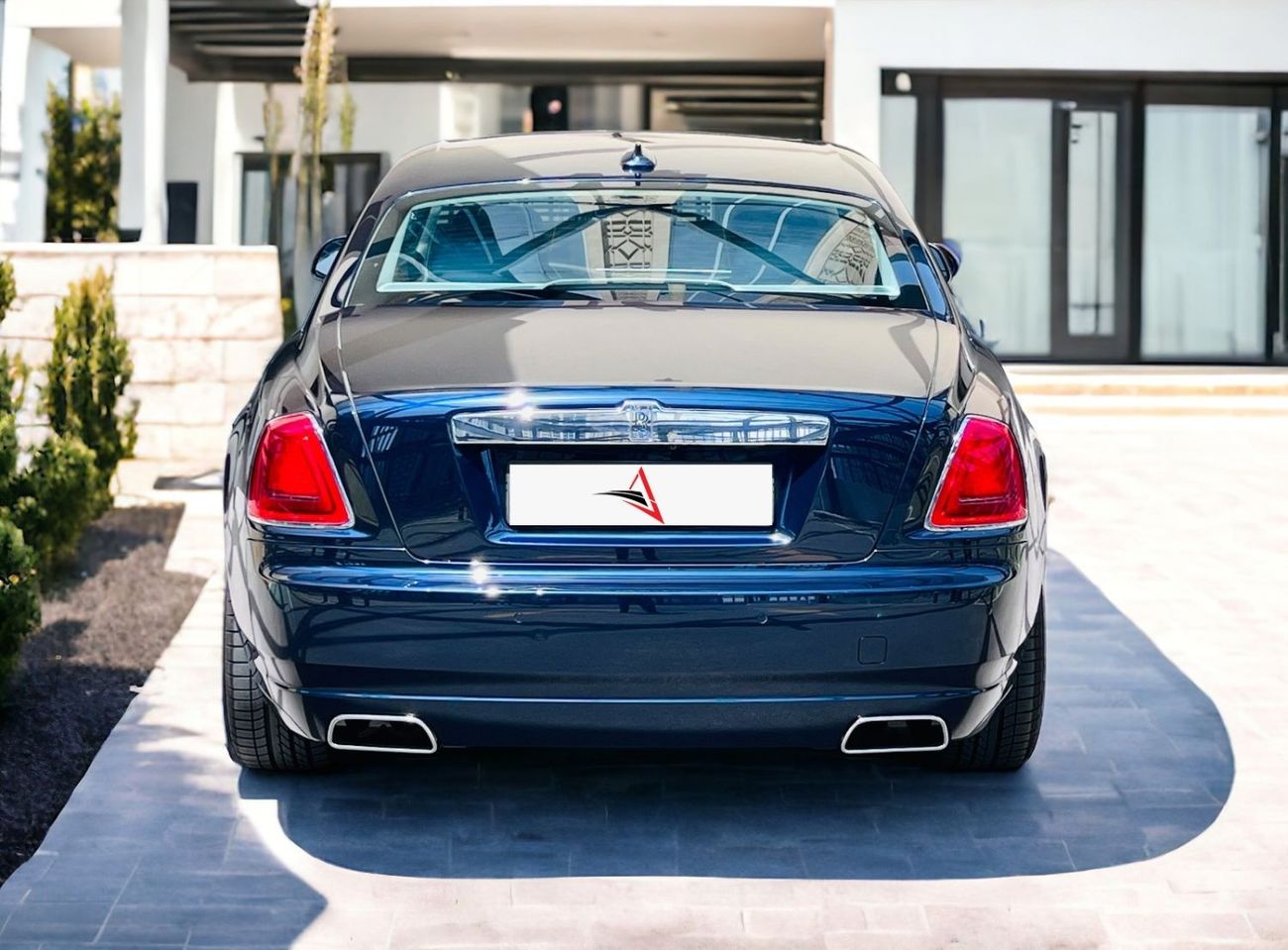 Rolls-Royce Ghost Std FULL SERVICE HISTORY | LOW MILEAGE | ROLLS ROYCE GHOST | 2016 | GCC | WELL MAINTAINED