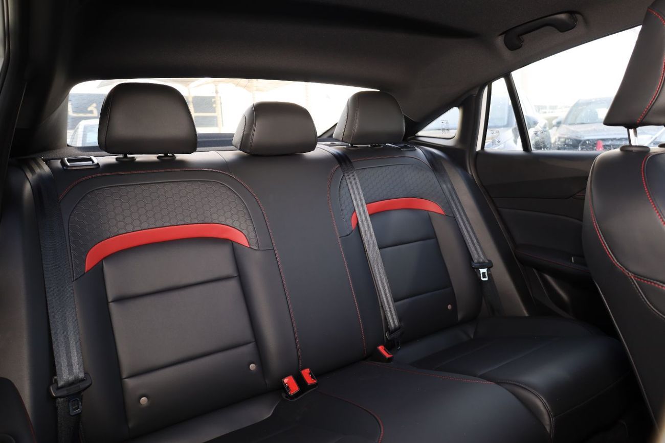 أم جي 5 MG5 1.5L LUXURY MODEL 2025