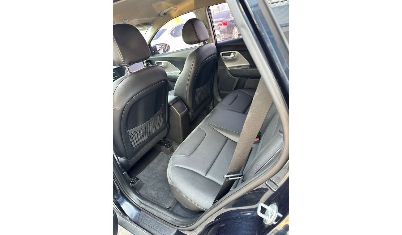Kia Niro Std 1.6L