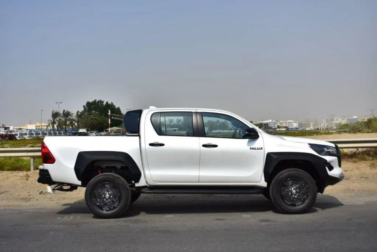 تويوتا هيلوكس (NEW) Hilux GR Sport 4.0L PETROL  AT MY2024 0KM