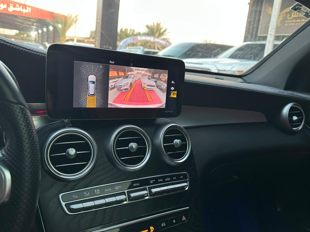 مرسيدس بنز GLC 200 Std 2.0L