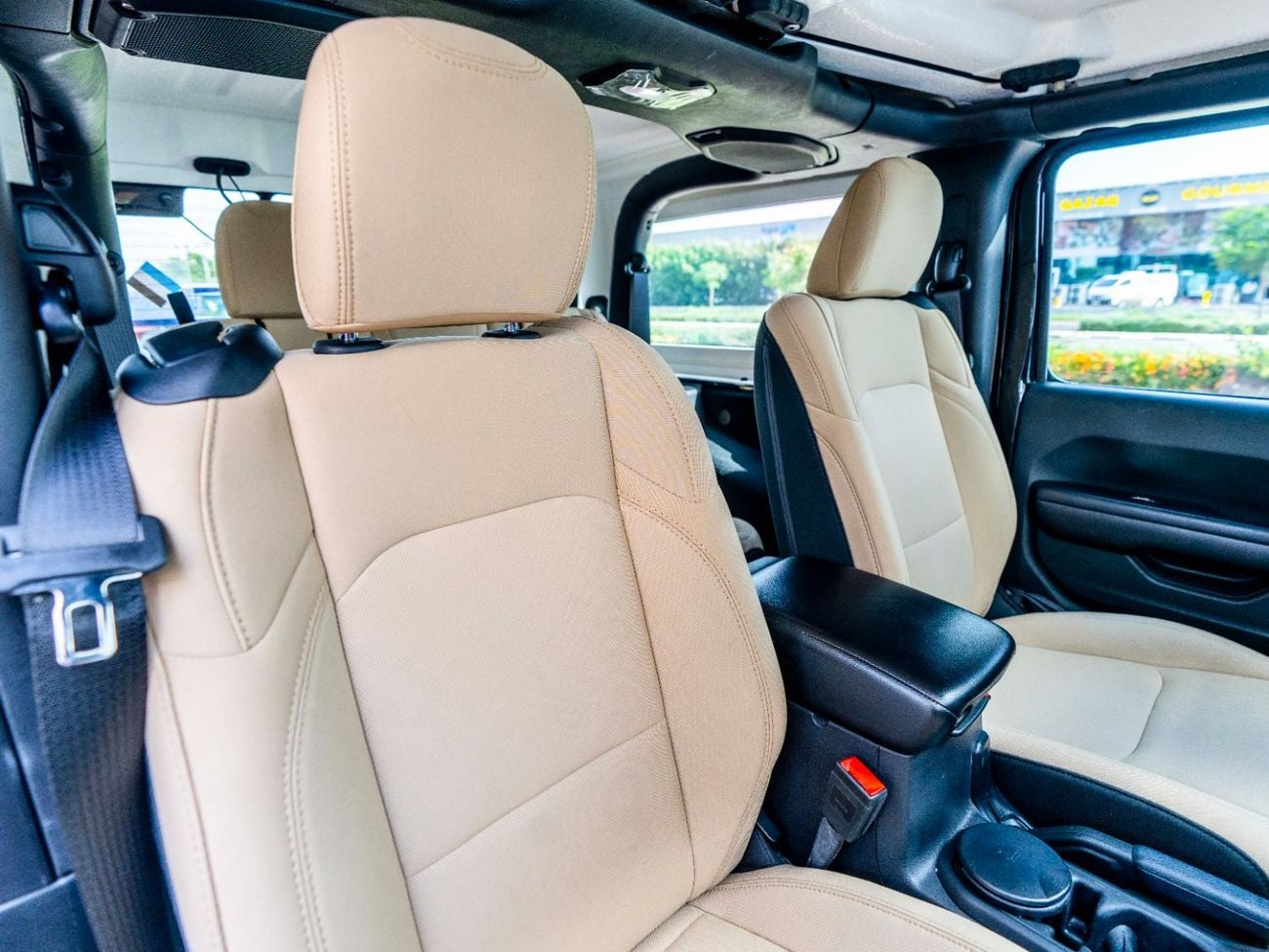 Jeep Wrangler Sport 3.6L A/T (4 Seater)