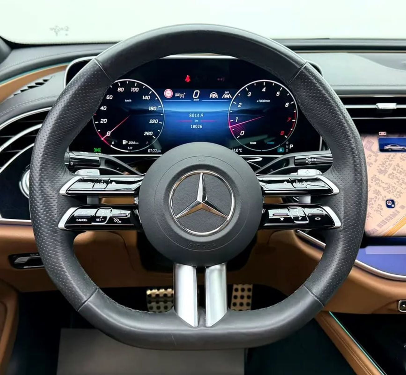 Mercedes Benz E300 E300 Premium+, MB Warranty + Service Pack, Full MB Service History, GCC