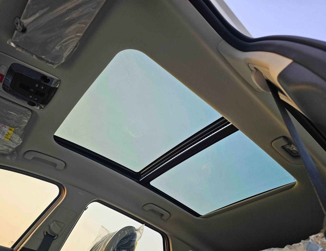 Kia Sportage PREMIUM SMART VERSION / 1.5L V4 PETROL / 360 CAMERA / PANORAMIC ROOF (CODE # KSRP)