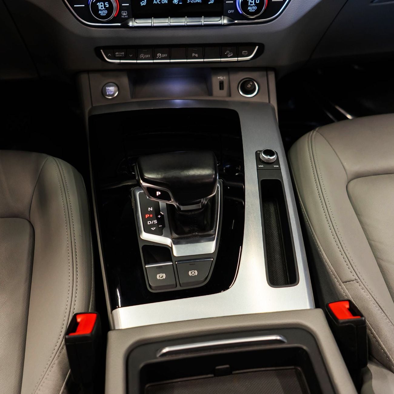 Audi Q5 AED 2,490 P.M • 0% Downpayment • Audi Q5 Coupe 45TFSI S Line • 1 Year Warranty
