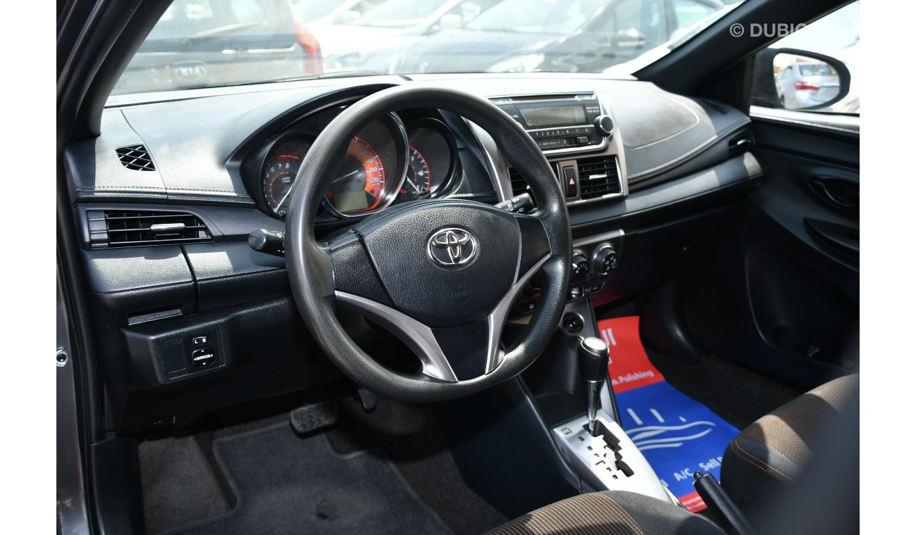 Toyota Yaris 2016 GCC  No Accident No Paint A perfect Condition