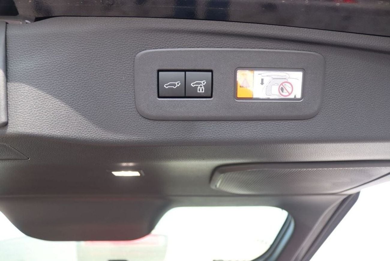 Toyota Prado Adventure 2.4Turbo, Leather Seat, Sunroof, Push Start, Memory seat, Model 2025