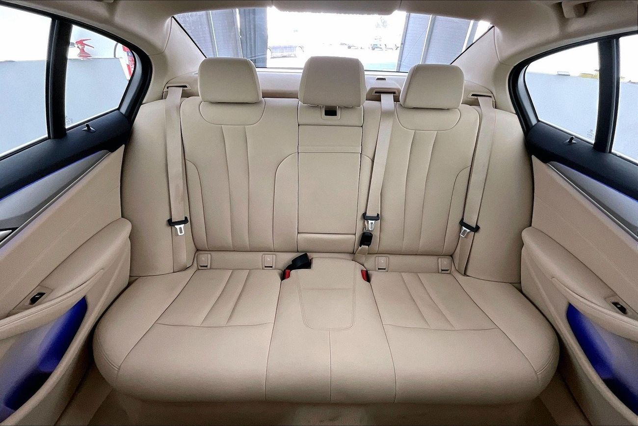 تويوتا راف ٤ GXR | شامل الضمان | 0 ﺪﻔﻋﺓ ﺃﻮﻟﻯ