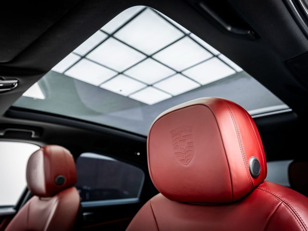 Porsche Cayenne Base Coupe 2023 Porsche Cayenne Coupe, 2026 Porsche Warranty, Full Service History, Low KMs, GCC