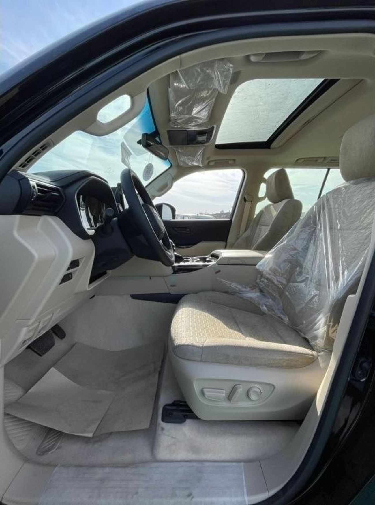 Toyota Land Cruiser LC300 - GXR // 3.5 L // 360 CAMARA - MODEL 2023