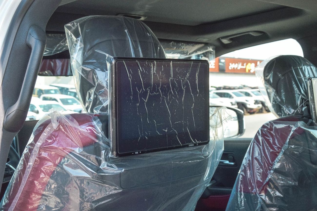 Toyota Land Cruiser TOYOTA LAND CRUISER VXR 3.3L 4WD DIESEL SUV 2025