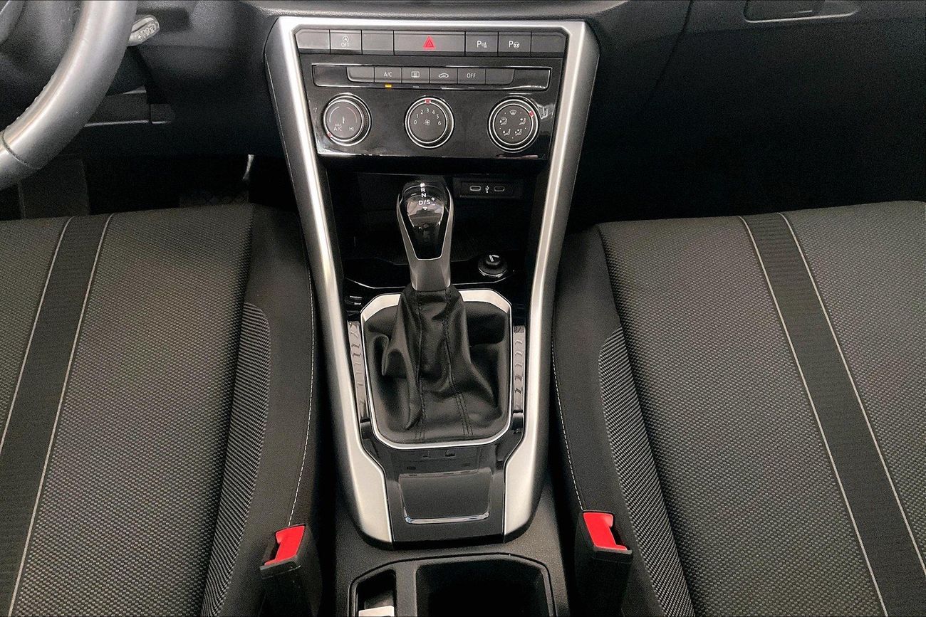 Volkswagen T ROC Life | Carnival Sale • UP TO AED 20,000 OFF | Guaranteed Warranty | 0 Down Payment