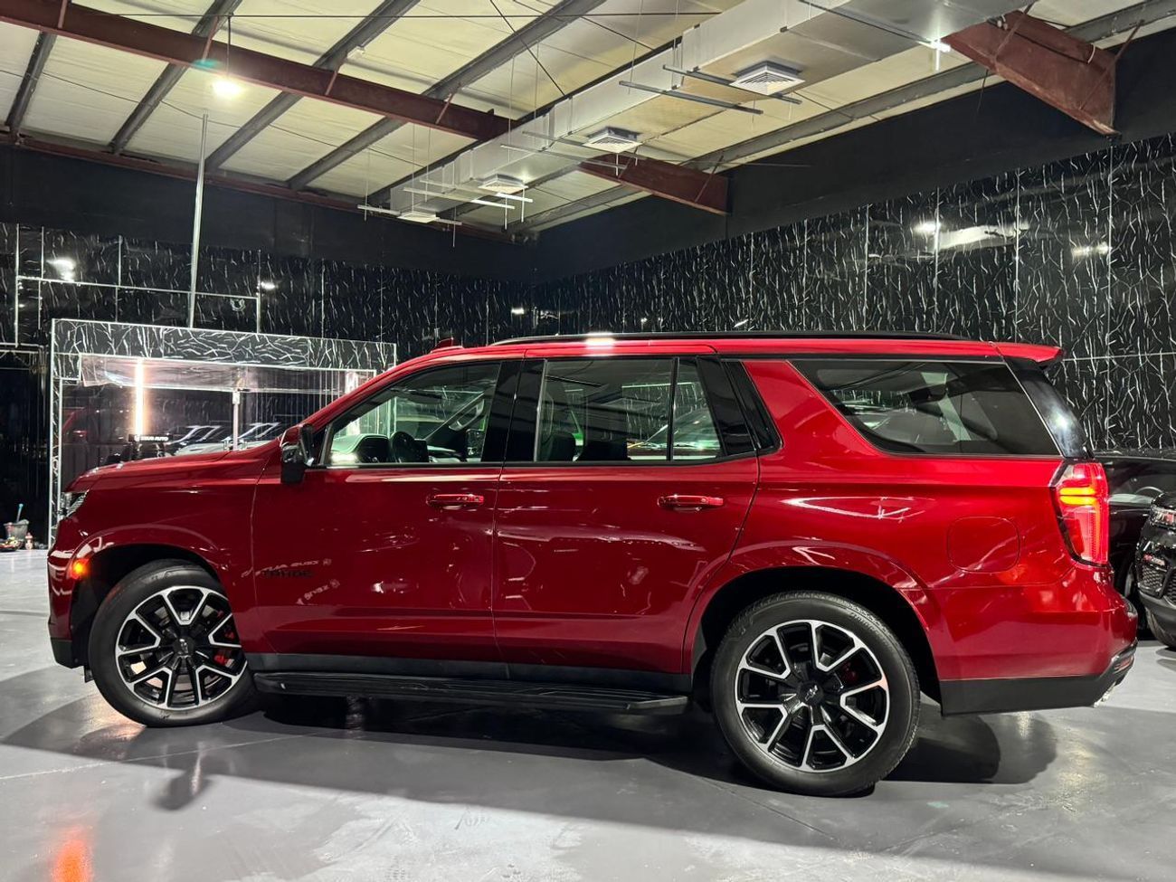 شيفروليه تاهو RST 6.2L 2022 Chevrolet Tahoe RST, Warranty, Service History, Low Kms, Excellent Condition, 8 Seater