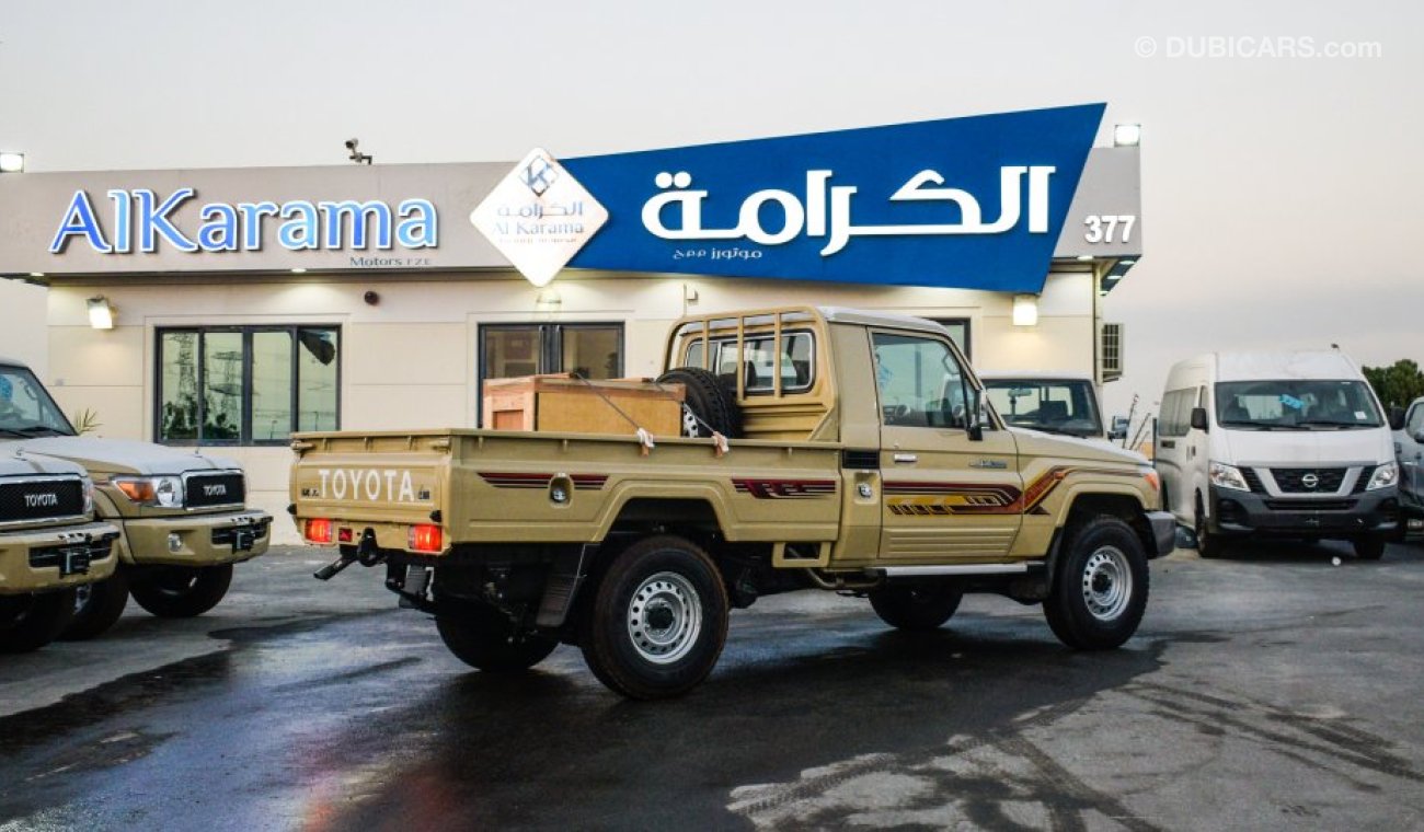 تويوتا لاند كروزر بيك آب LX V6 4.0L- gasoline - Manual - diff lock – winch - 4WD