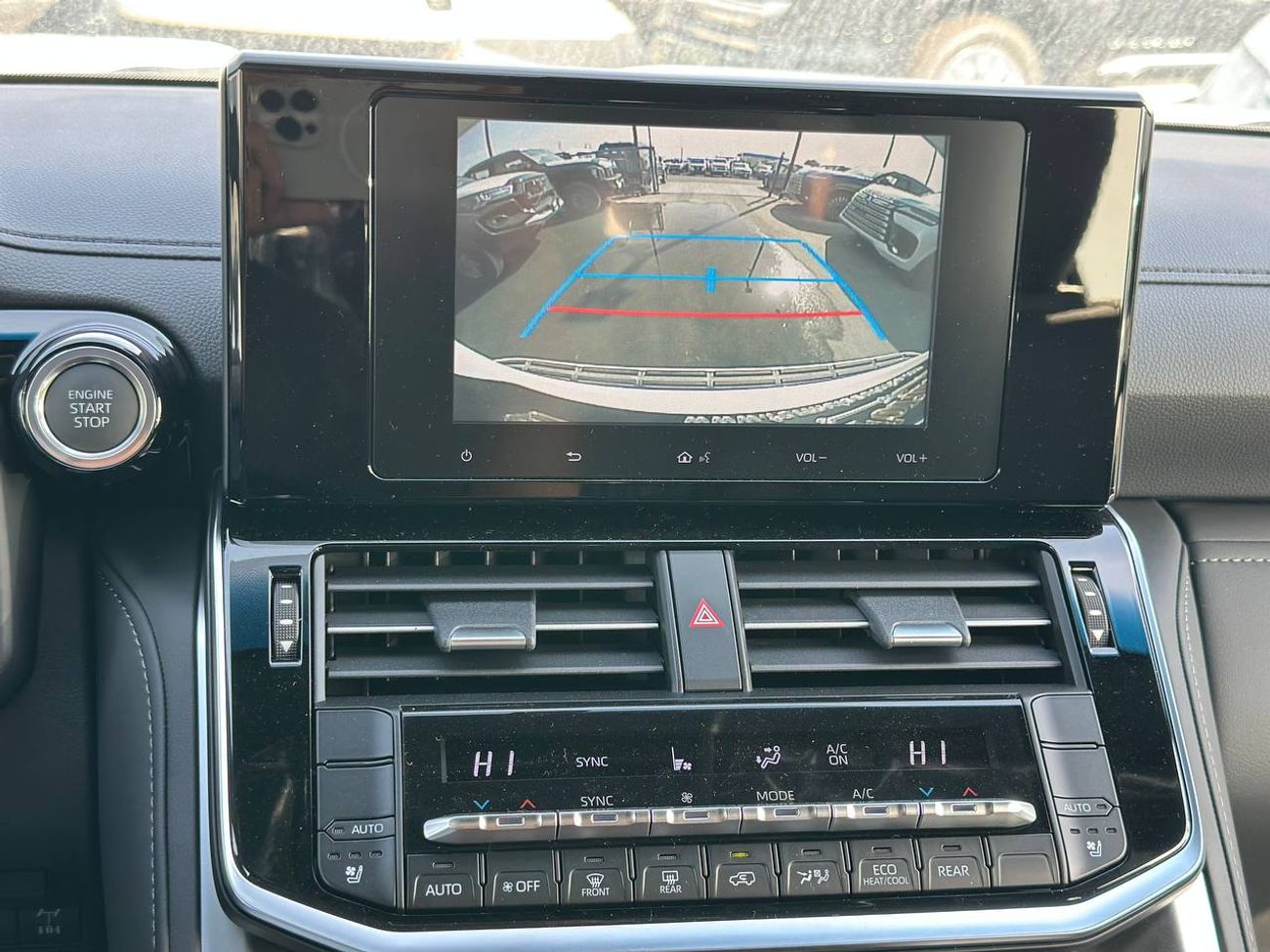 Toyota Land Cruiser GXR 4.0L PTR A/T // 2026 // High Option With Dvd&Back Camera , Sunroof , Leather & Power Seats // Sp