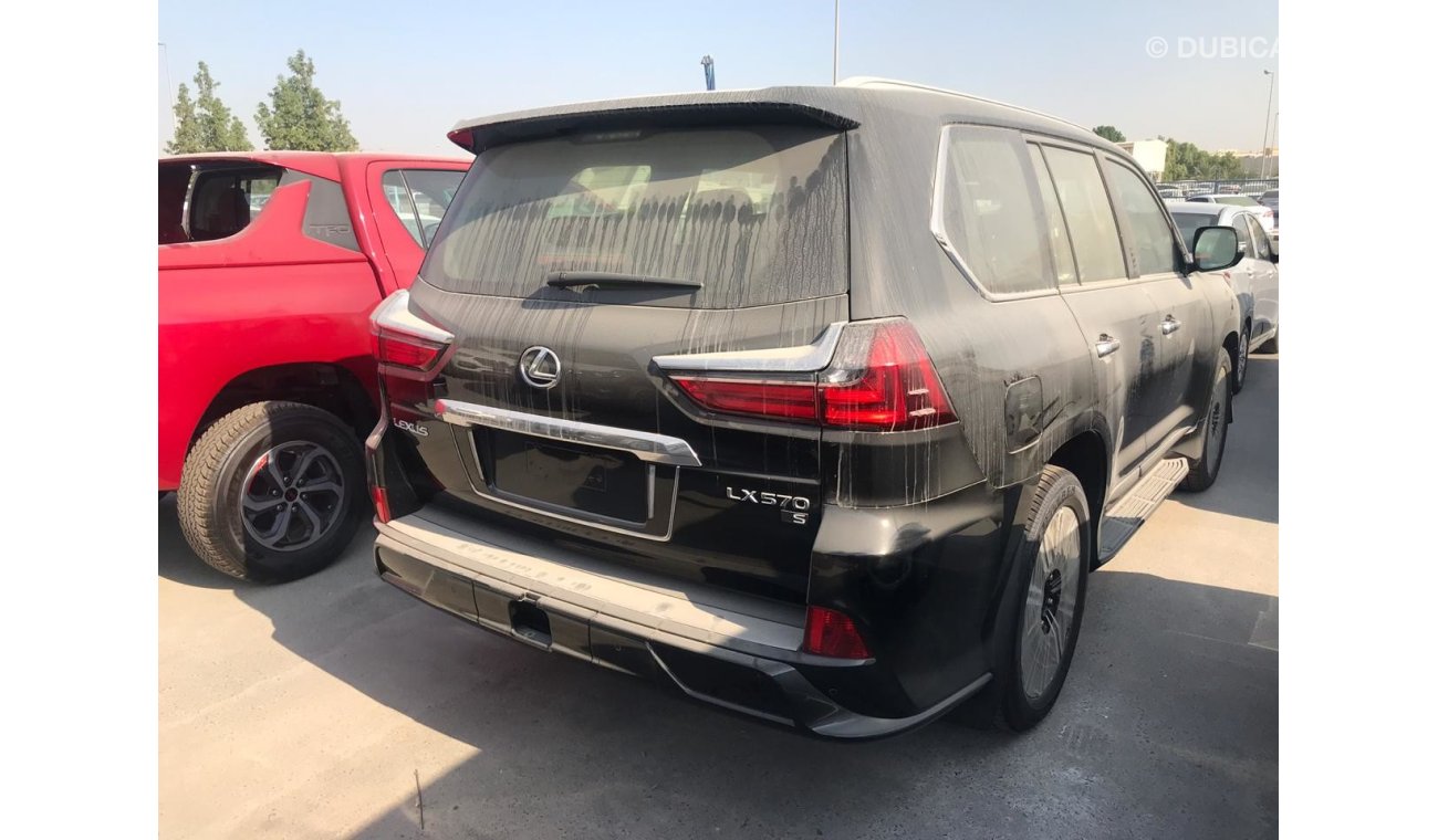 Lexus LX570 FULL OPTION  SIGNATURE