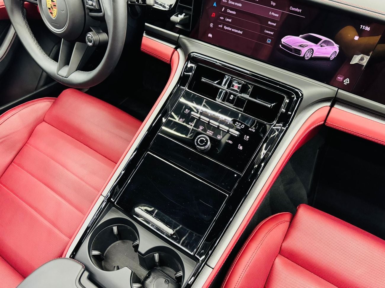 Porsche Panamera 2025 Porsche Panamera 4S E-Hybrid, 2029 Porsche Warranty, Just Been Serviced, Very Low Kms, GCC