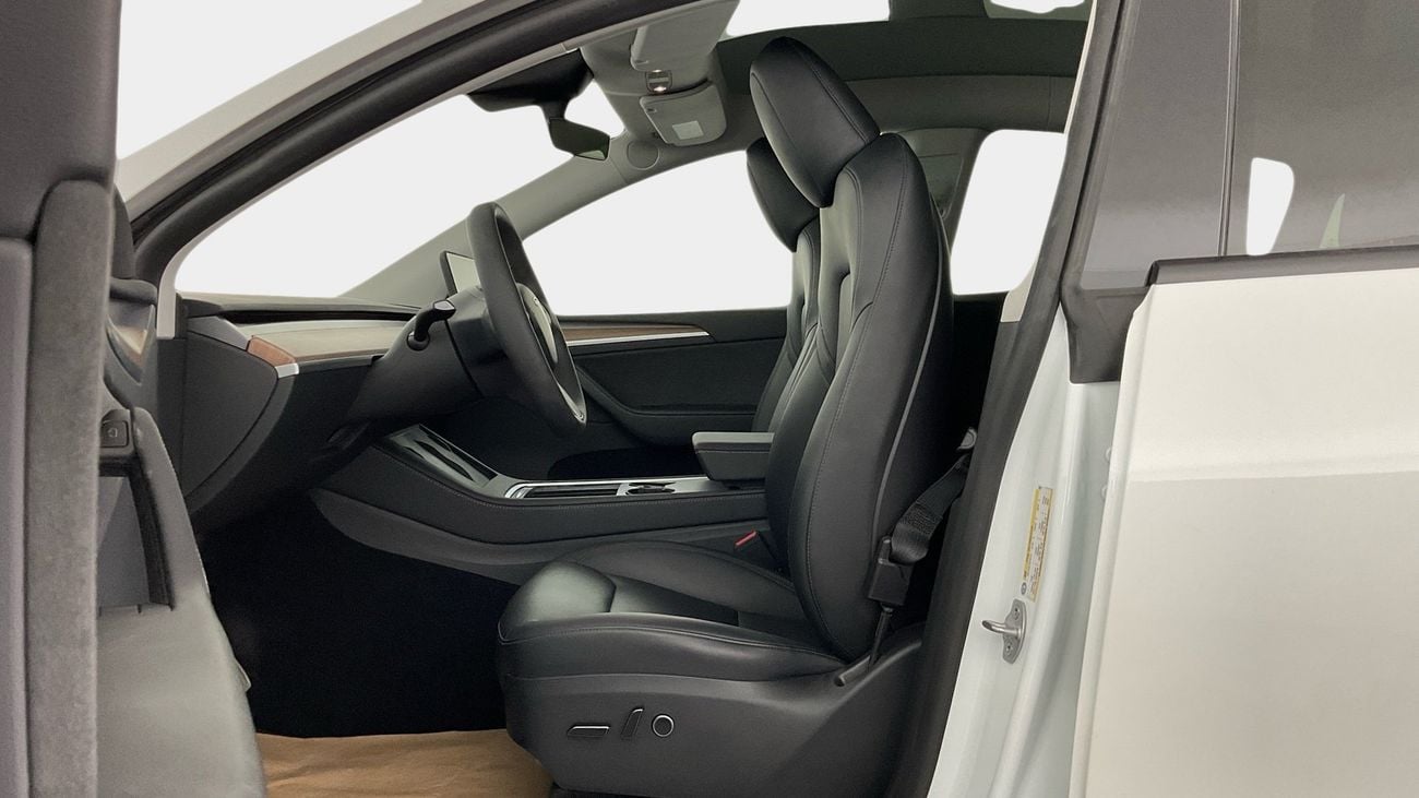 Tesla Model Y Performance (Dual Motor) | upto AED 20,000 Ramadan Discount | Guaranteed Warranty | 0 Down Payment