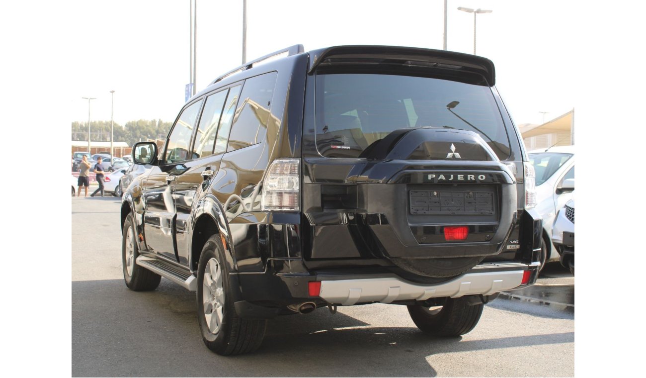 Mitsubishi Pajero FULL OPTION - GCC - ACCIDENTS FREE - ORIGINAL PAINT