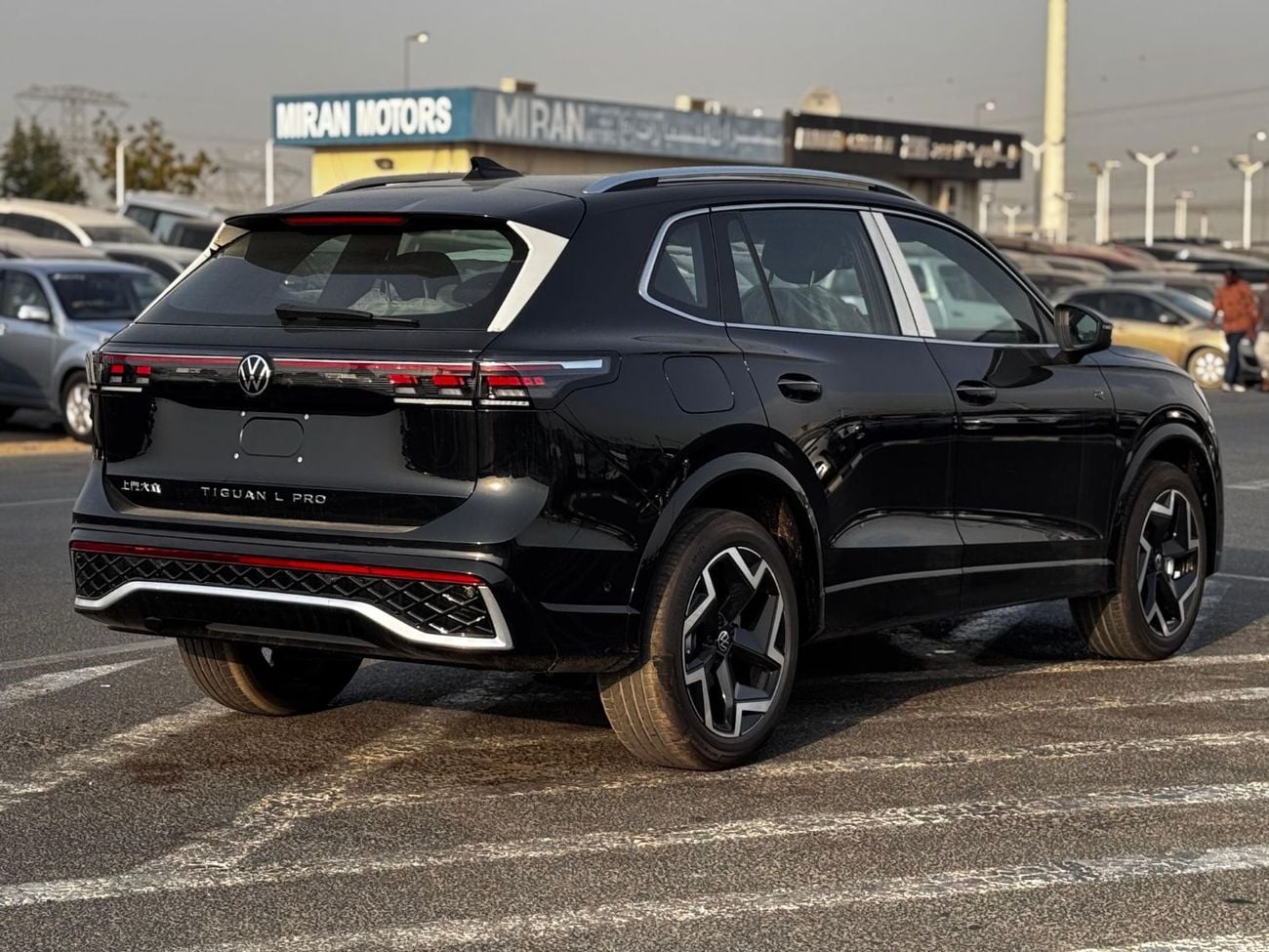 فولكس واجن تيجوان Volks wagen Tigwan R line  2.0 L. Model.  2025