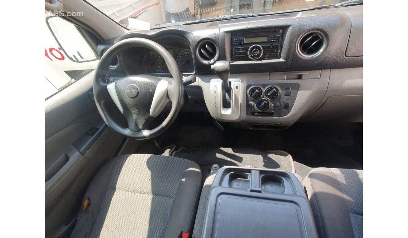 Nissan Urvan Panel Van Std Mitsubishi Fuso Van 2016 | GCC | Cargo Van | Automatic