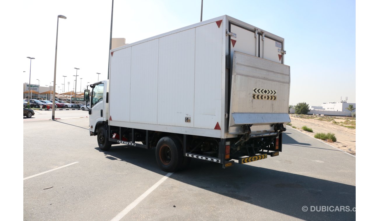 Isuzu NPR WITH THERMAL MASTER CHILLER AND INSULATED BOX