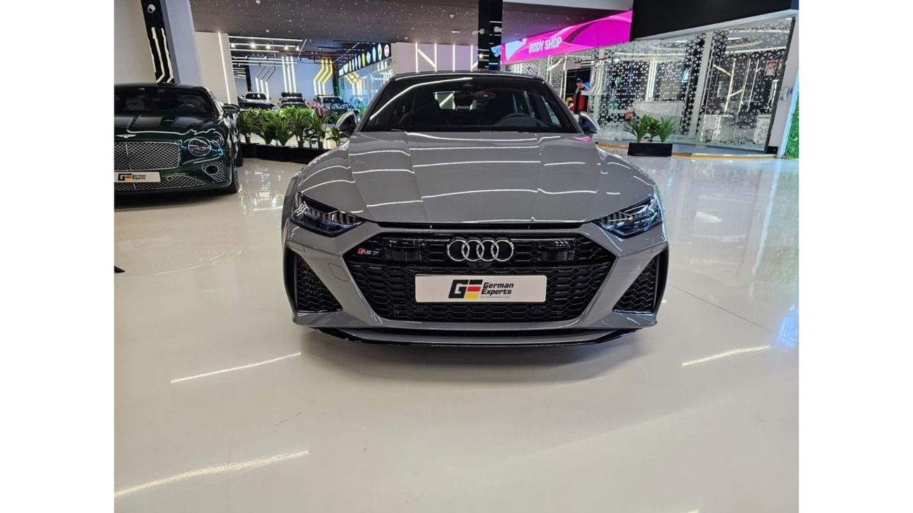 Audi RS7 TFSI quattro Audi RS7 /2022 / 12,000KM/GCC Dealer warranty and service