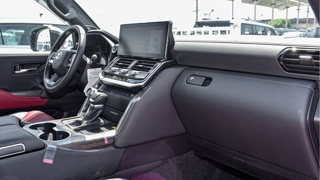 Toyota Land Cruiser VXR 3.5L TWIN TURBO