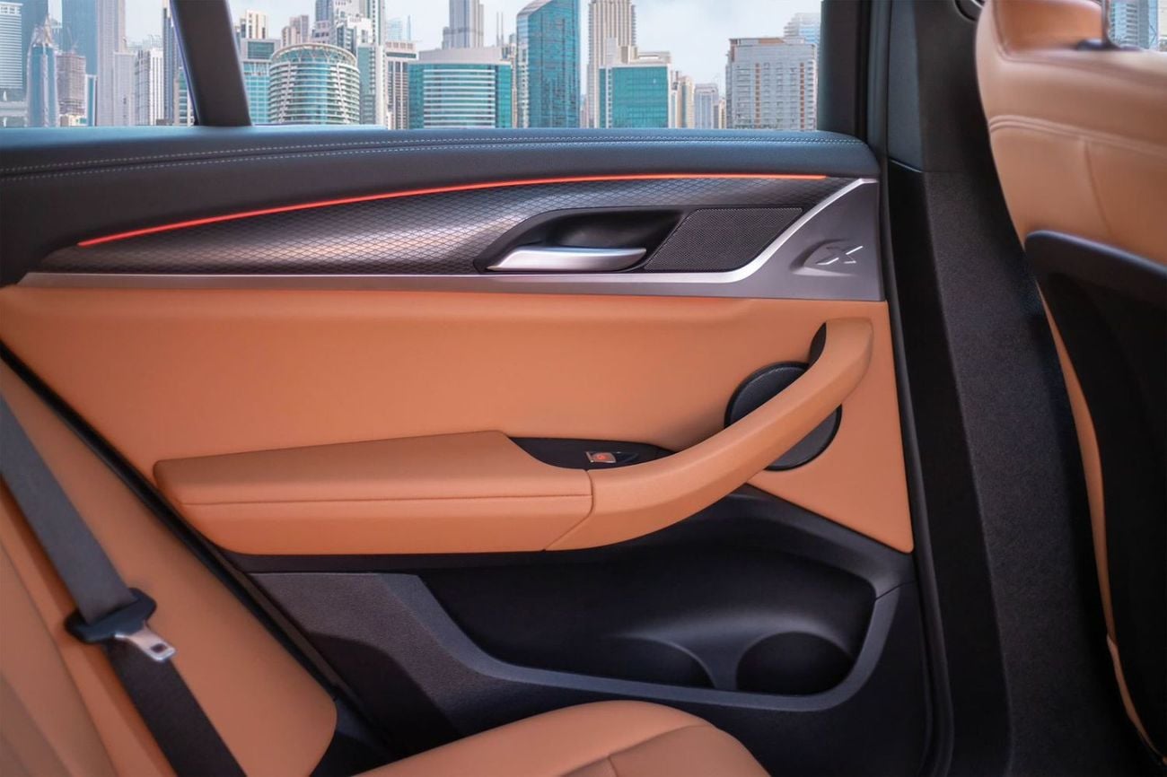 بي أم دبليو X4 xDrive 30i M Sport 2.0L