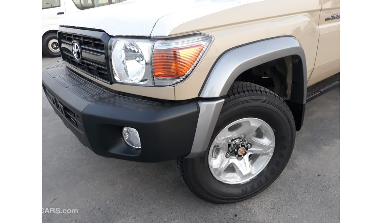 Toyota Land Cruiser Pick Up Diesel 4.2L V6 Alloy Wheels Power window With Good Options