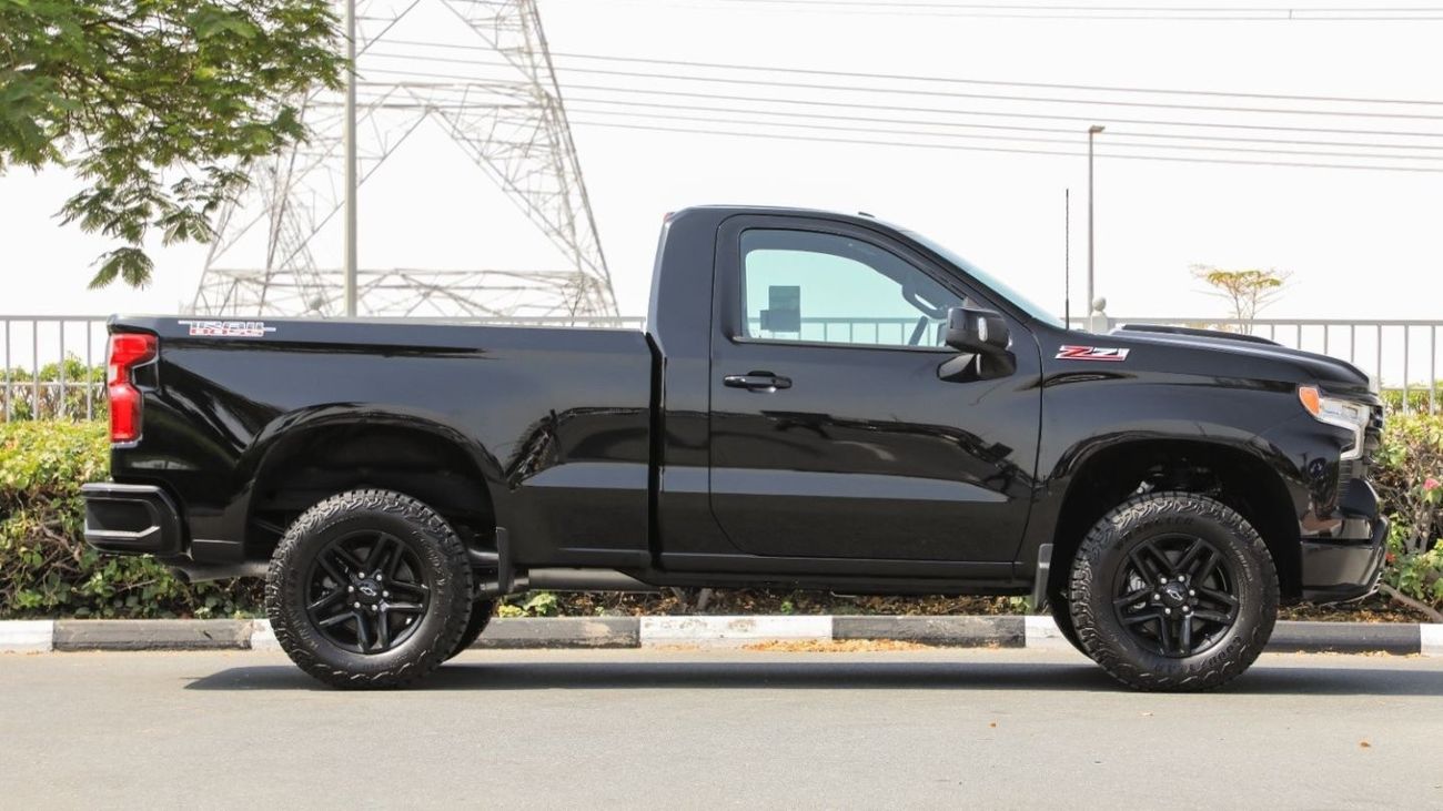 Chevrolet Silverado 1500 RegularCab Trailboss GCC / 3 Years Warranty / For Local Registration +5%