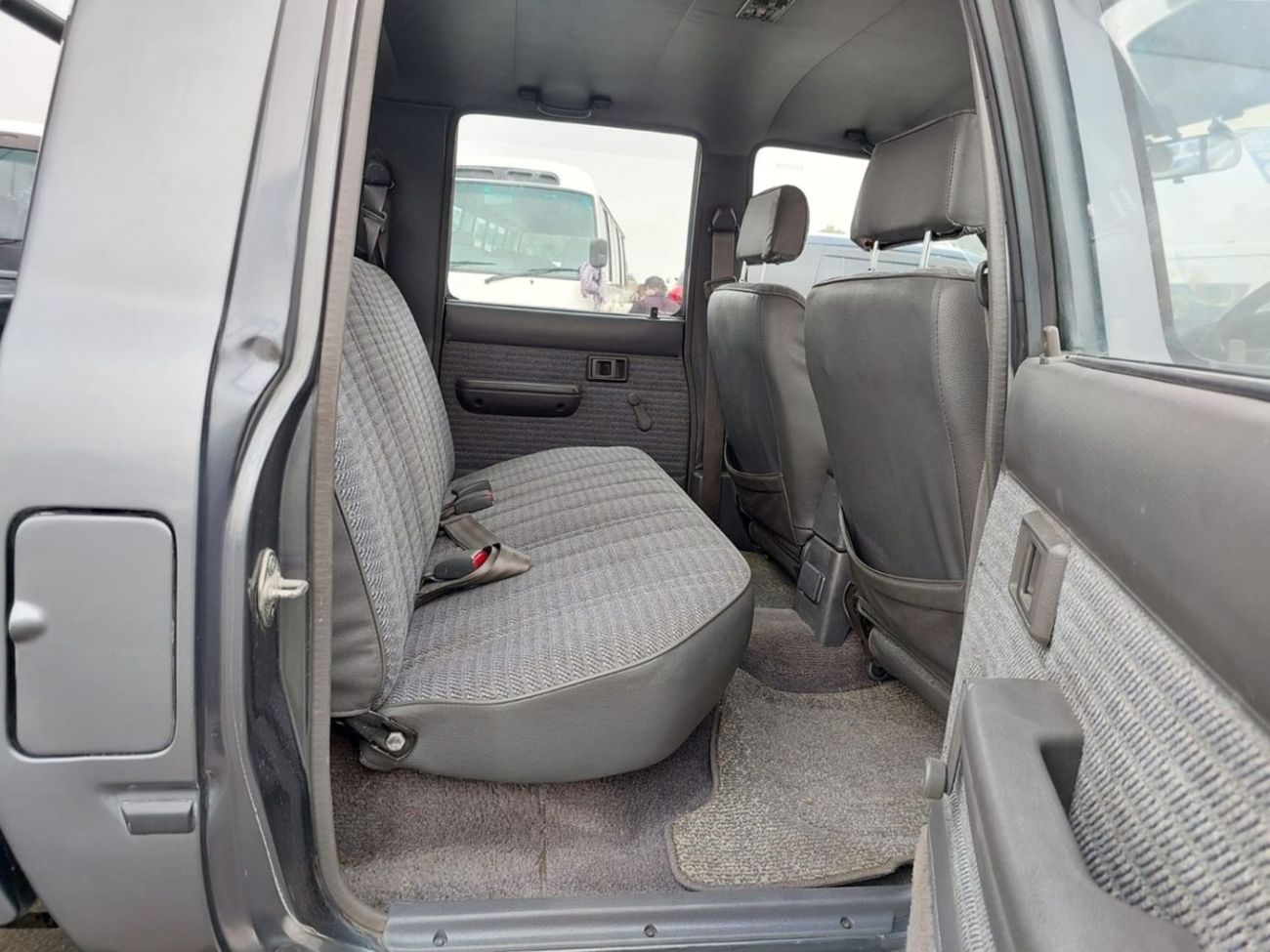 تويوتا هيلوكس TOYOTA HILUX PICK UP RHD 1994 MODEL 2.8 L DIESEL MANUAL(PM19135)