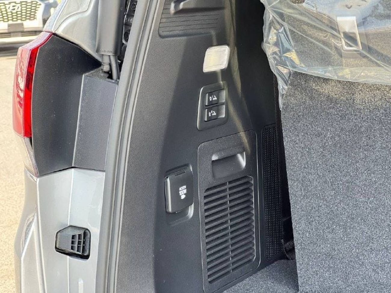 Toyota Land Cruiser VXR 3.3L DSL A/T // 2025 // FULL OPTION WITH RADAR , 360 CAMERA , LEATHER & POWER & COOLING SEATS //