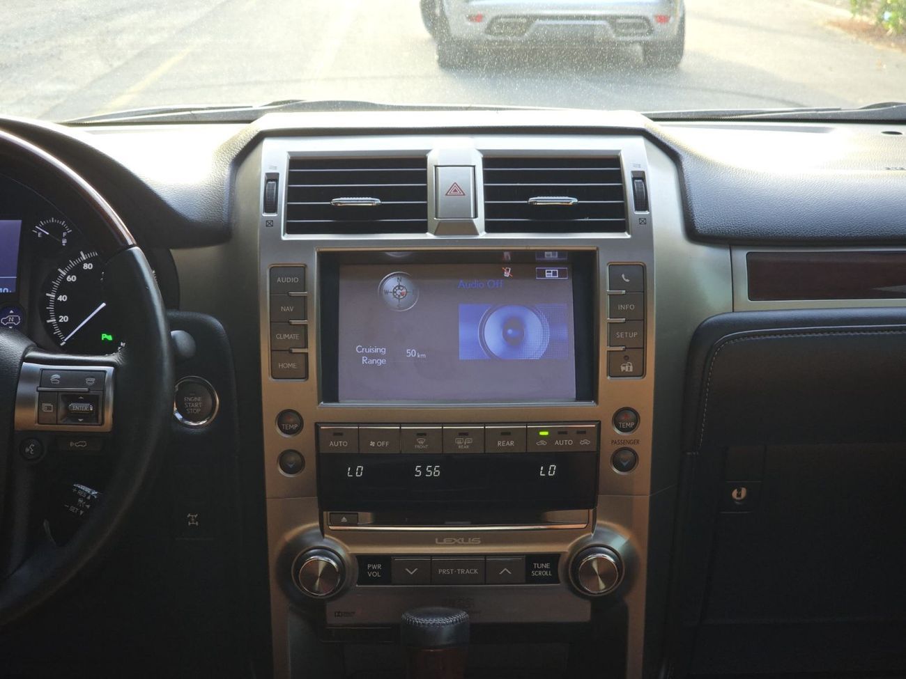 Lexus GX460 Platinum 4.6L LEXUS GX-460 GCC 2017 ORGINAL PAINT // V8 // FULL OPITION // PERFECT CONDITION