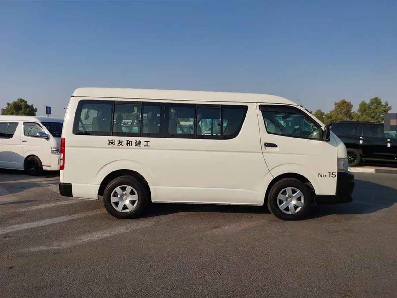 تويوتا هاياس TOYOTA HIACE WAGON VAN 2011 RHD 2.7 L PETROL AUTOMATIC (PM23267)