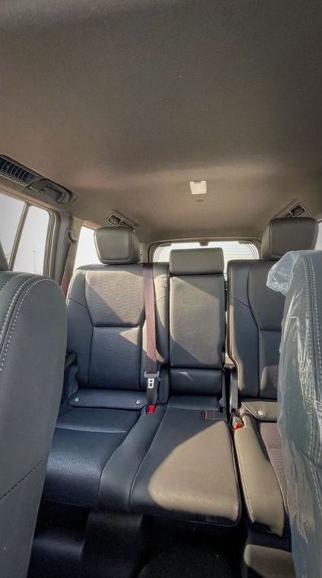 تويوتا برادو TOYOTA PRADO 2.8 DIESEL LUXURY FULLL OPTION