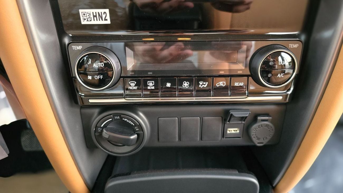 Toyota Fortuner 2.7L EXR TOYOTA FORTUNER 2.7L AT  E-WHITE-2025