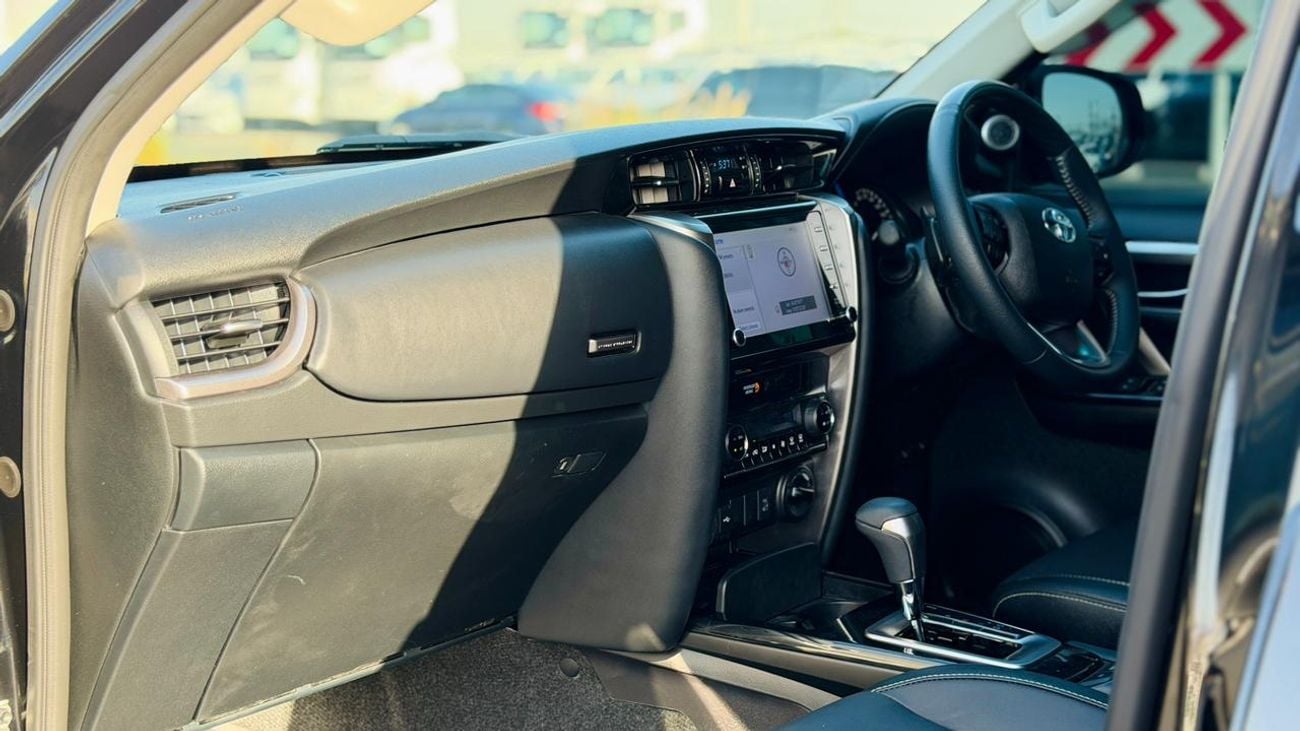 Toyota Fortuner 2025 | 2.8L DIESEL | AUTOMATIC TRANSMISSION | RIGHT HAND DRIVE | DIGITAL AC | DIGITAL ODOMETER | ELE