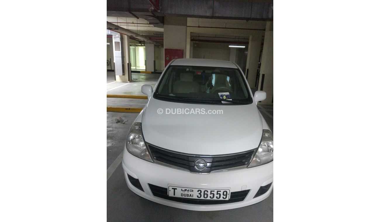 Nissan Tiida 1.8