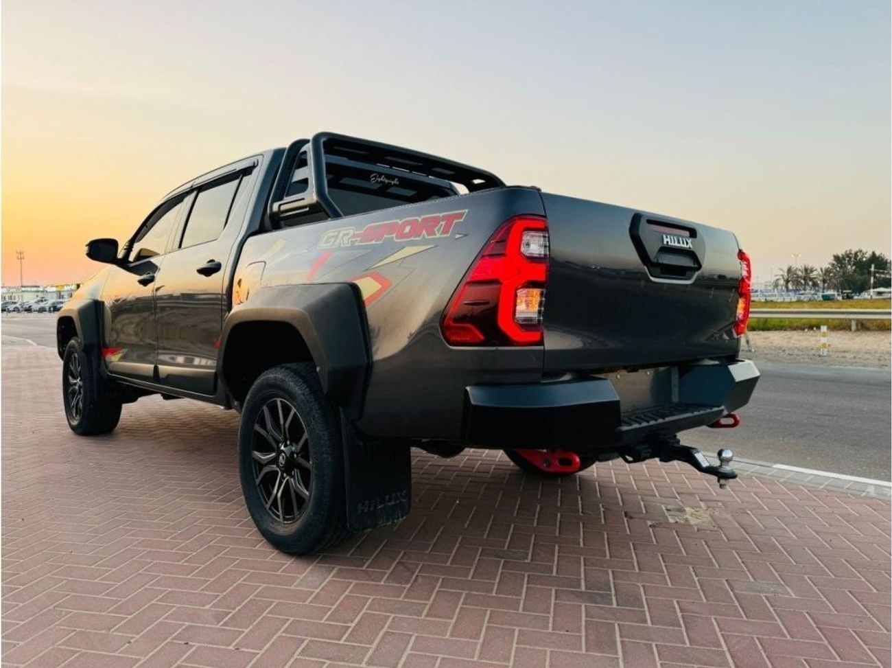 Toyota Hilux GR Sport TOYOTA HILUX GR , RIGHT HAND,  DIESEL FULL OPTION ( AUTOMATIC)