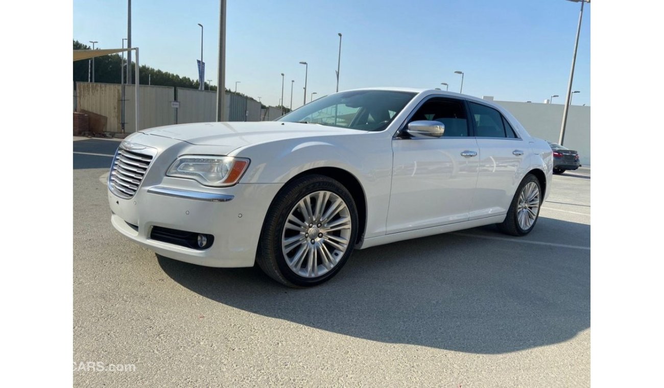 كرايسلر 300C كرايسلر 300 c  موديل 2012 V8 BBC فل مواصفات