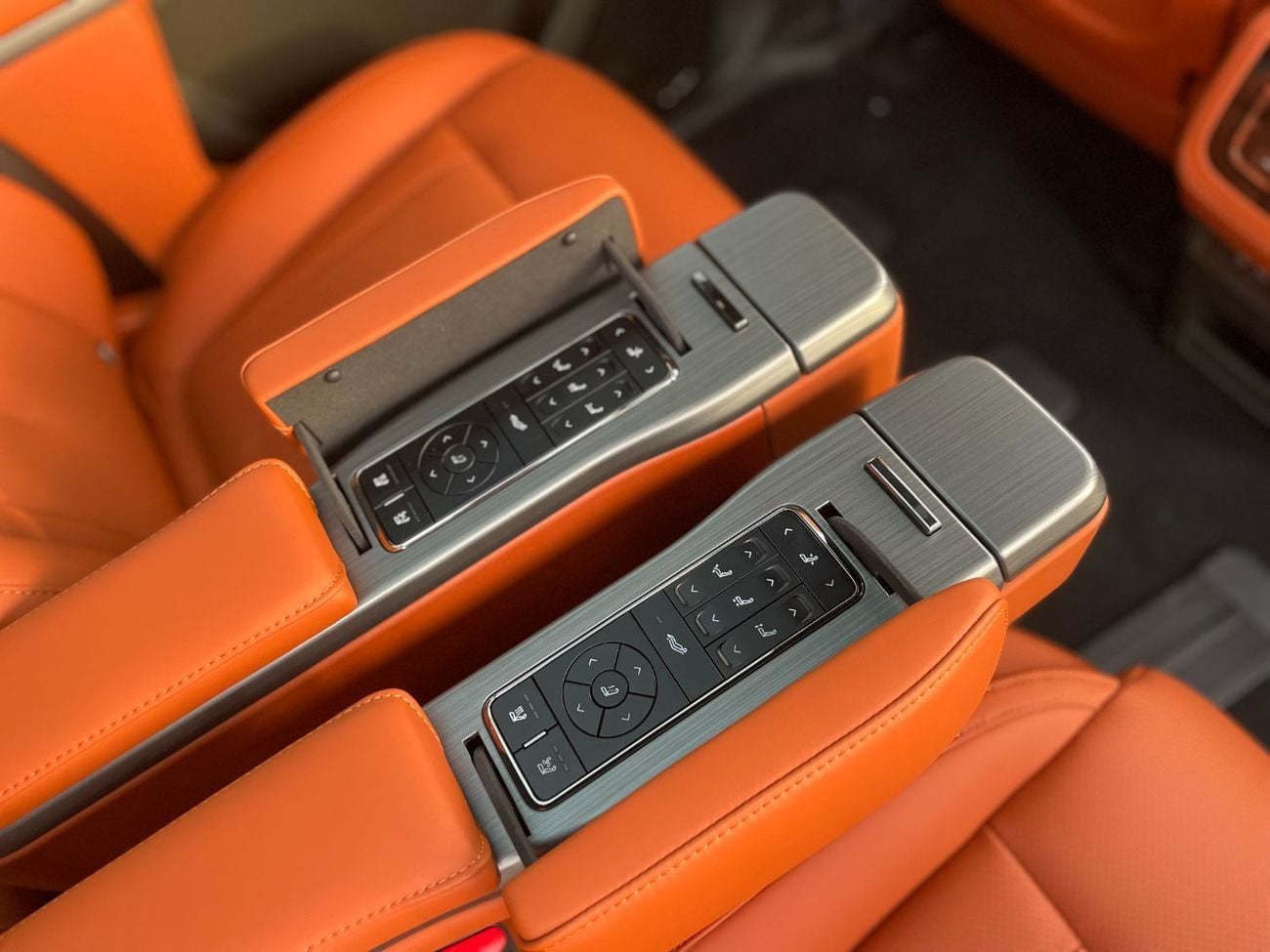 ROX 01 VIP | 6 Seats | Long Range | Brand New