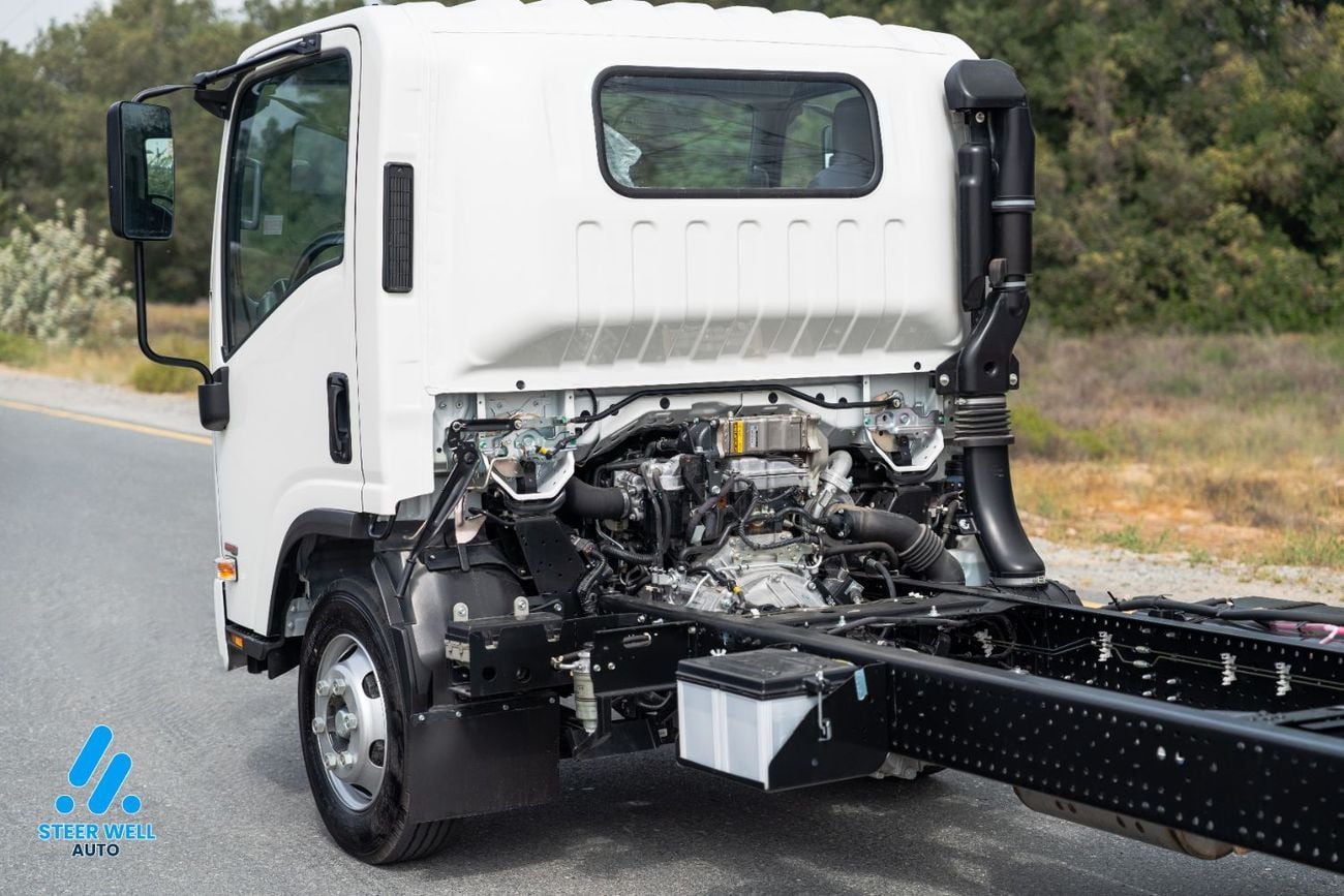 إيسوزو NQR 2025 Bare Chassis | GCC Specs | 0 KM |7 Ton | Brand New Condition